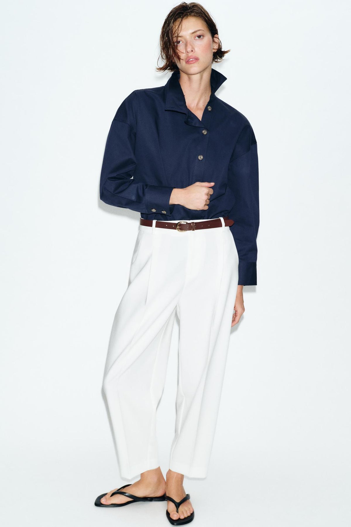 HIGH-NECK SHIRT